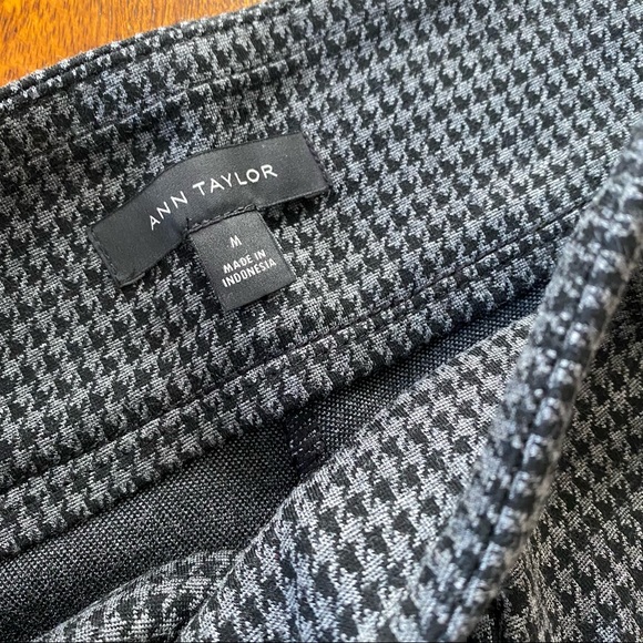 Ann Taylor Houndstooth Leggings - Picture 2 of 10